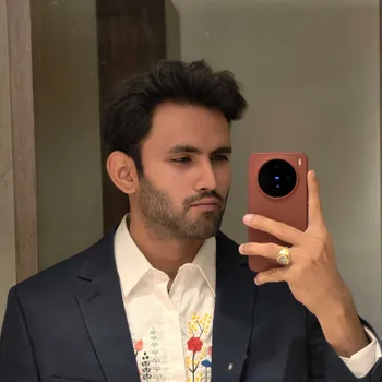 Hriday Narendra Yadav - Home Tutor in Gwaltoli, Kanpur
